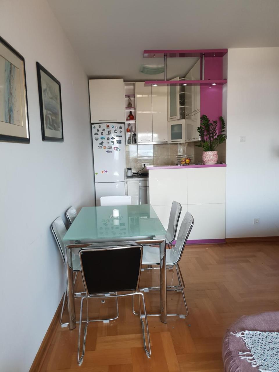 Vb Apartmani ติวัต ภายนอก รูปภาพ